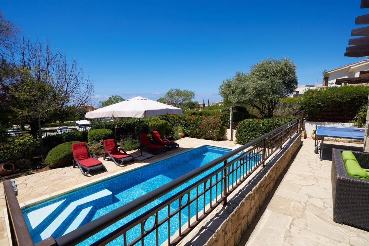 3 Bedroom Villa Madelini With Private Pool, Aphrodite Hills Resort Κούκλια Εξωτερικό φωτογραφία